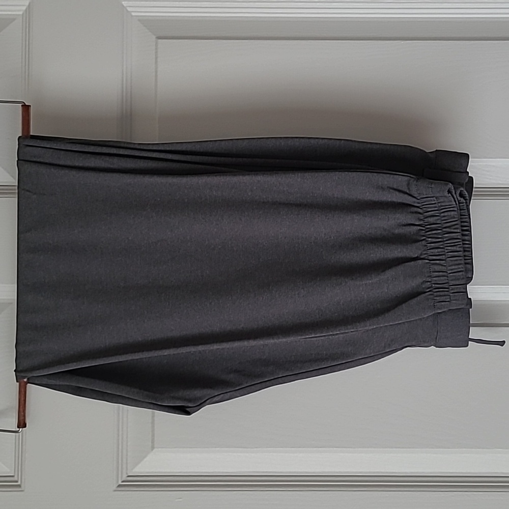 Uniqlo Men's Charcoal Gray Dress Joggers